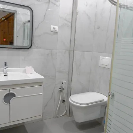 Palermo Duplex Golem (Tirana)